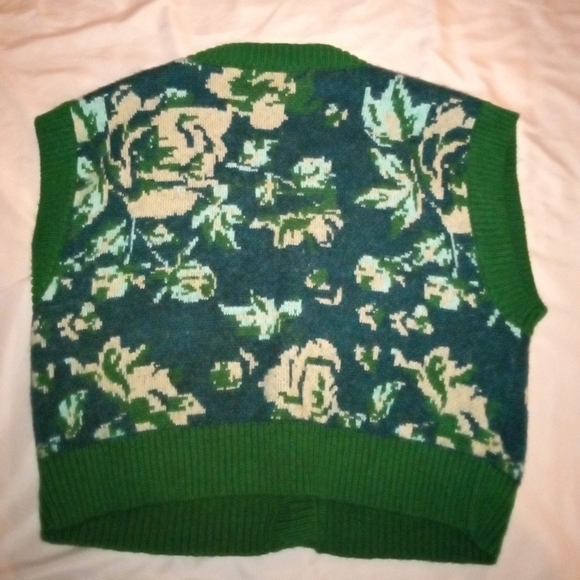 "ZARA"  SLEEVELESS SWEATER - Picture 5 of 5